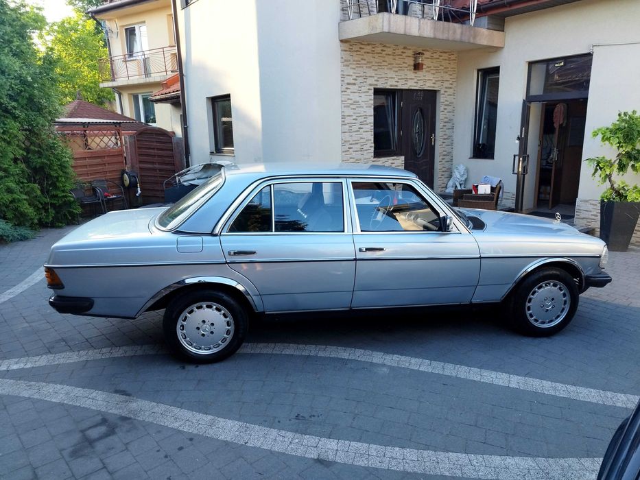 ### Mercedes-Benz W123 ### 200d ### Piękny Klasyk ###