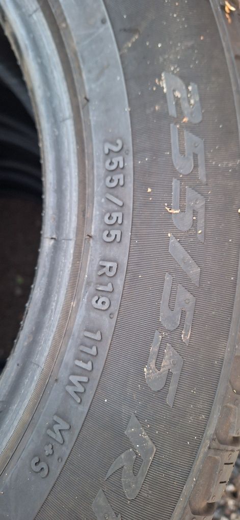 Pirelli 255/55 R19 caloroczne