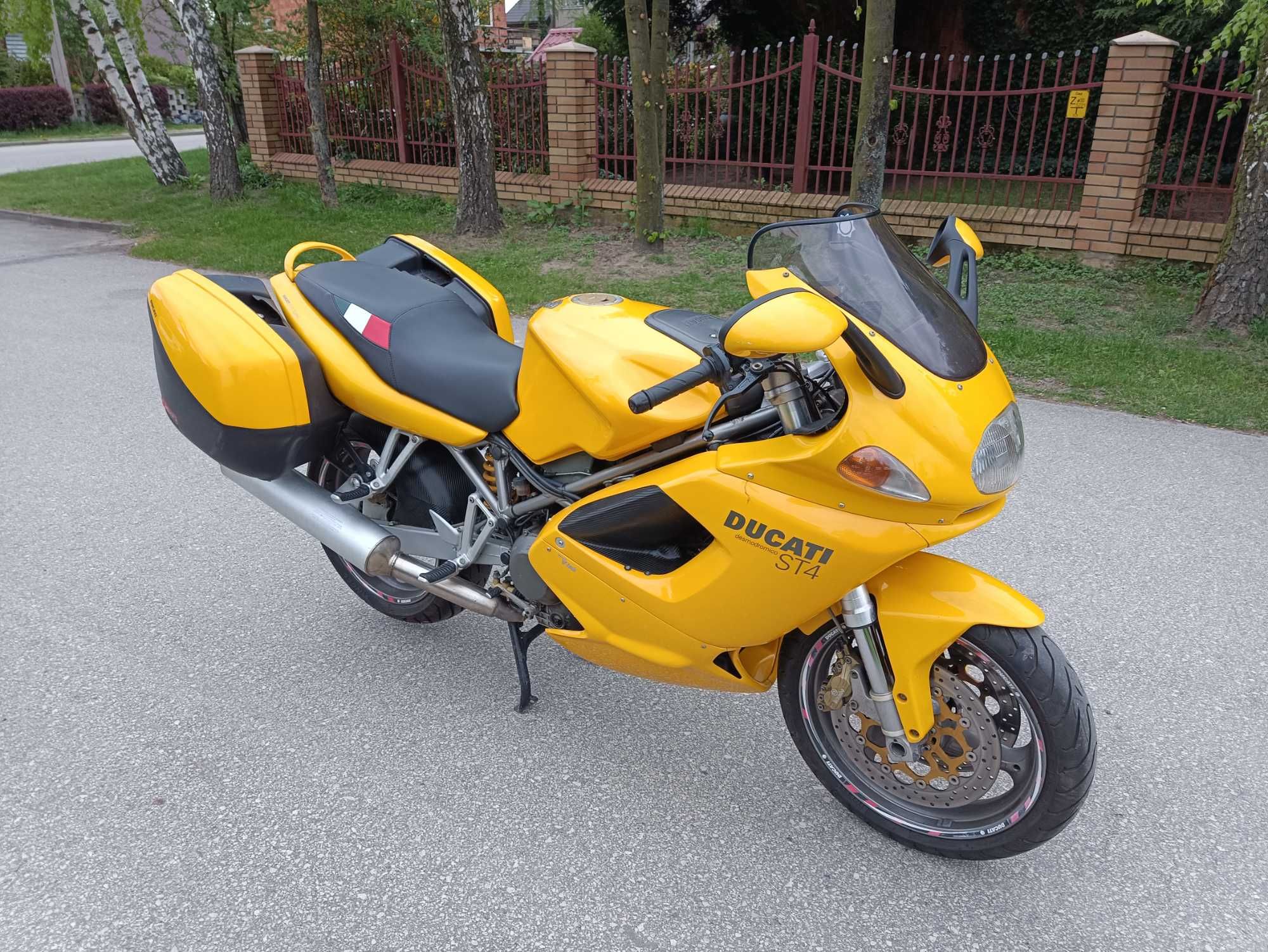 Ducati st4 105KM 916cm³