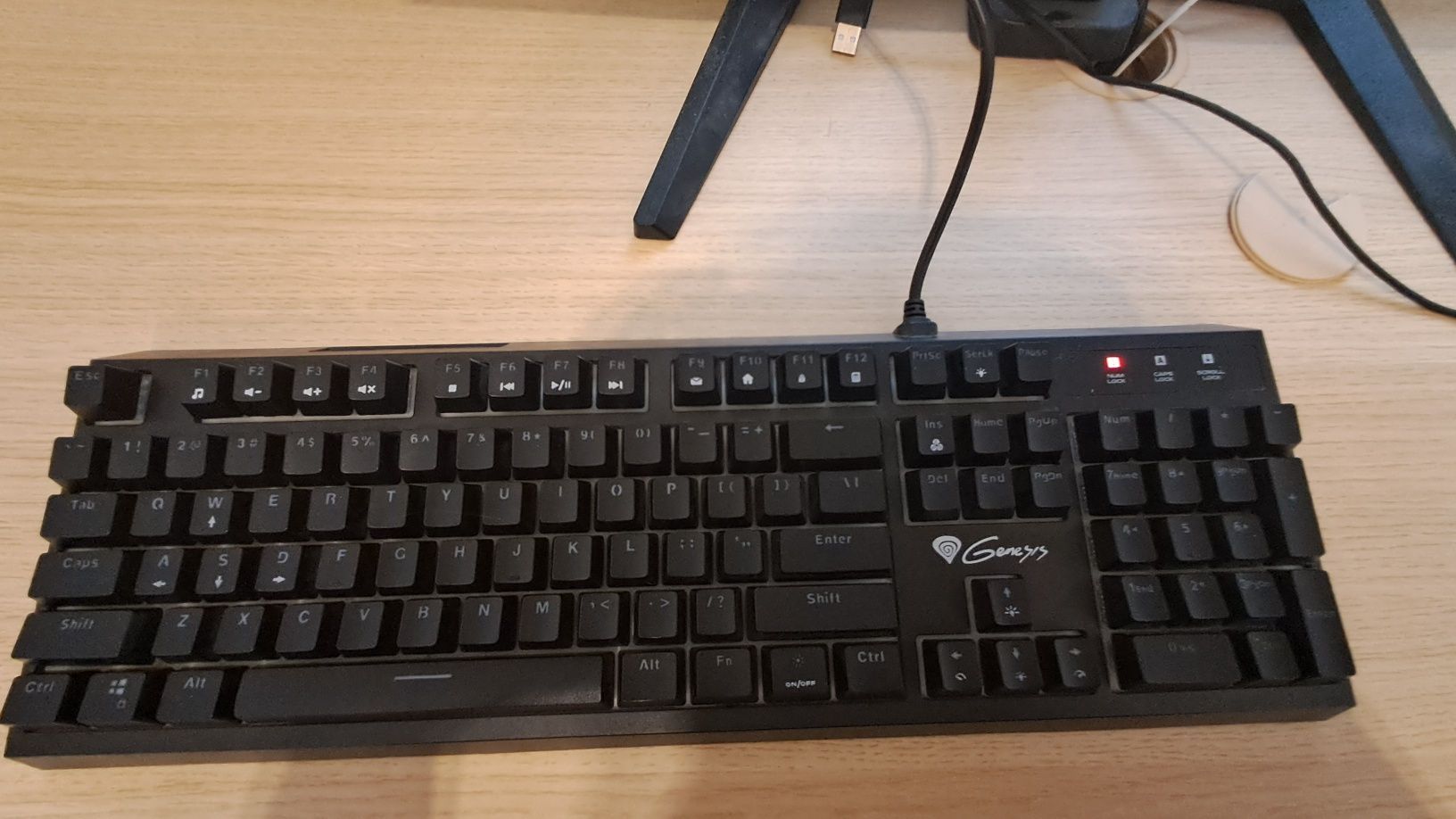 Klawiatura GENESIS THOR 210 RGB