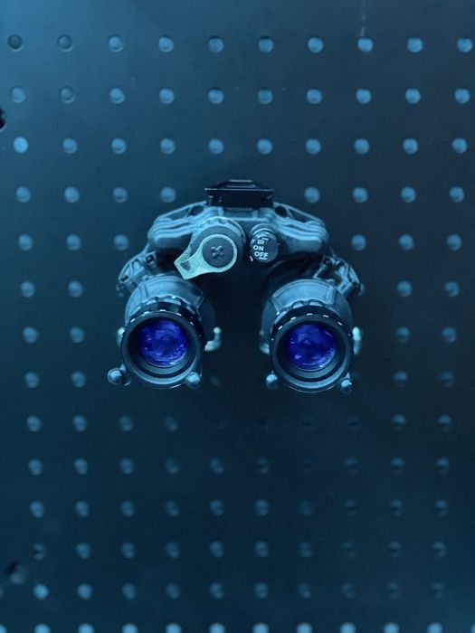 DTNVS ACTinBlack (White Phosphor) — бінокуляр