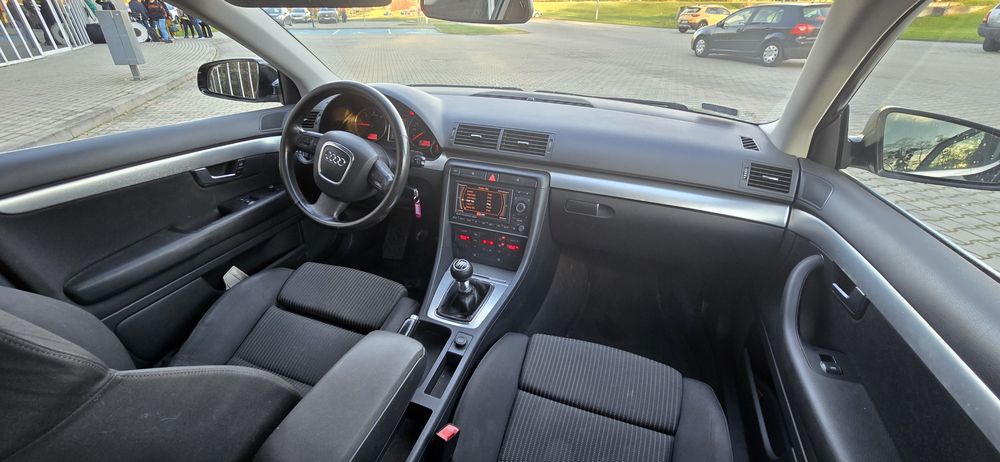Audi A4B7 2.0 TDI 8v 140ps 6 biegów 2005 rok S line Zapraszam