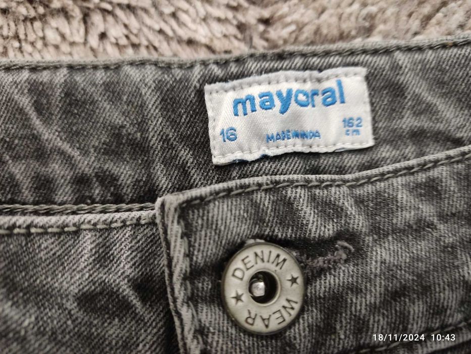 Calças de ganga mom jeans MAYORAL tam 38 novas