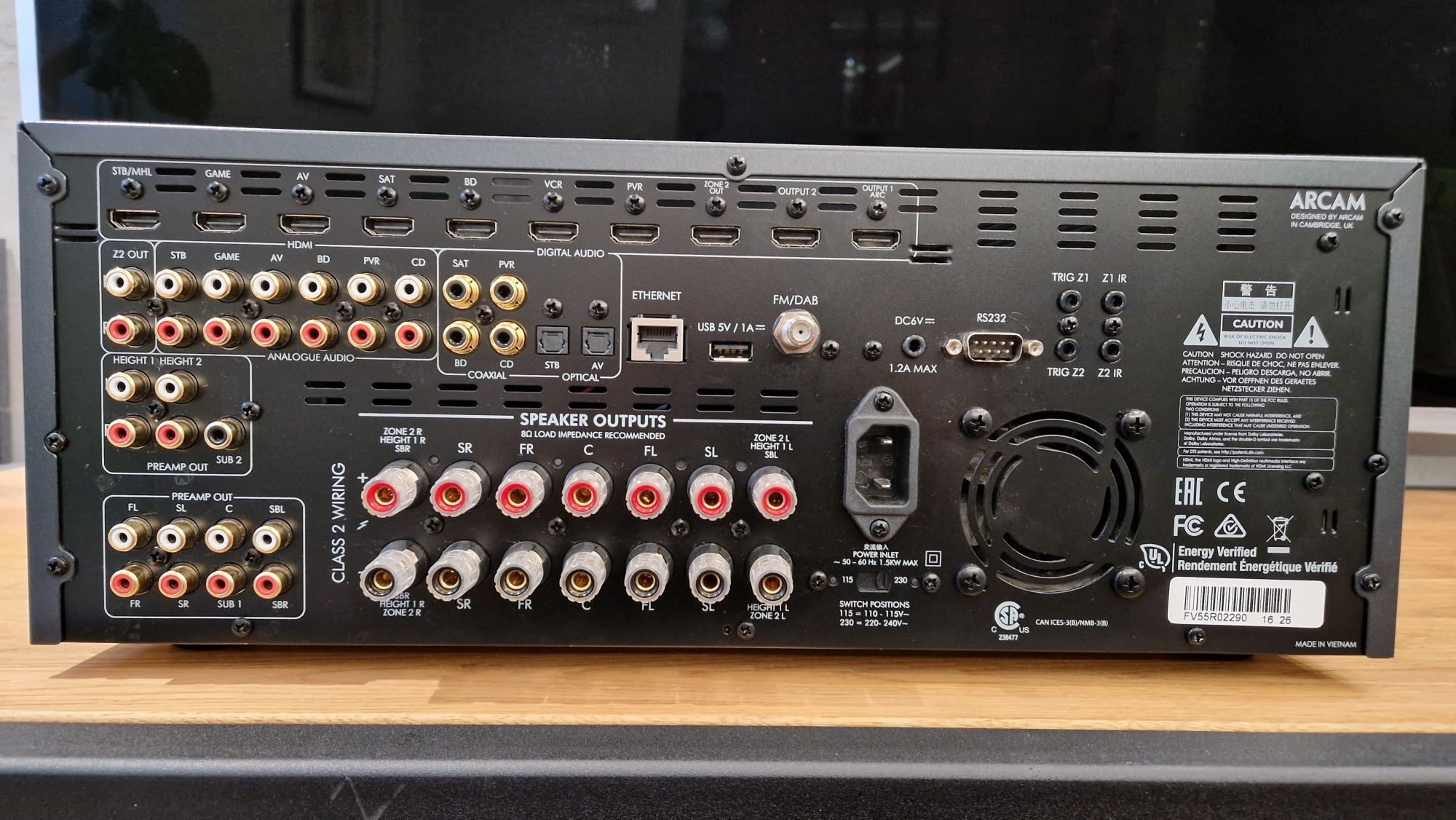 Arcam AVR550 4K Atmos