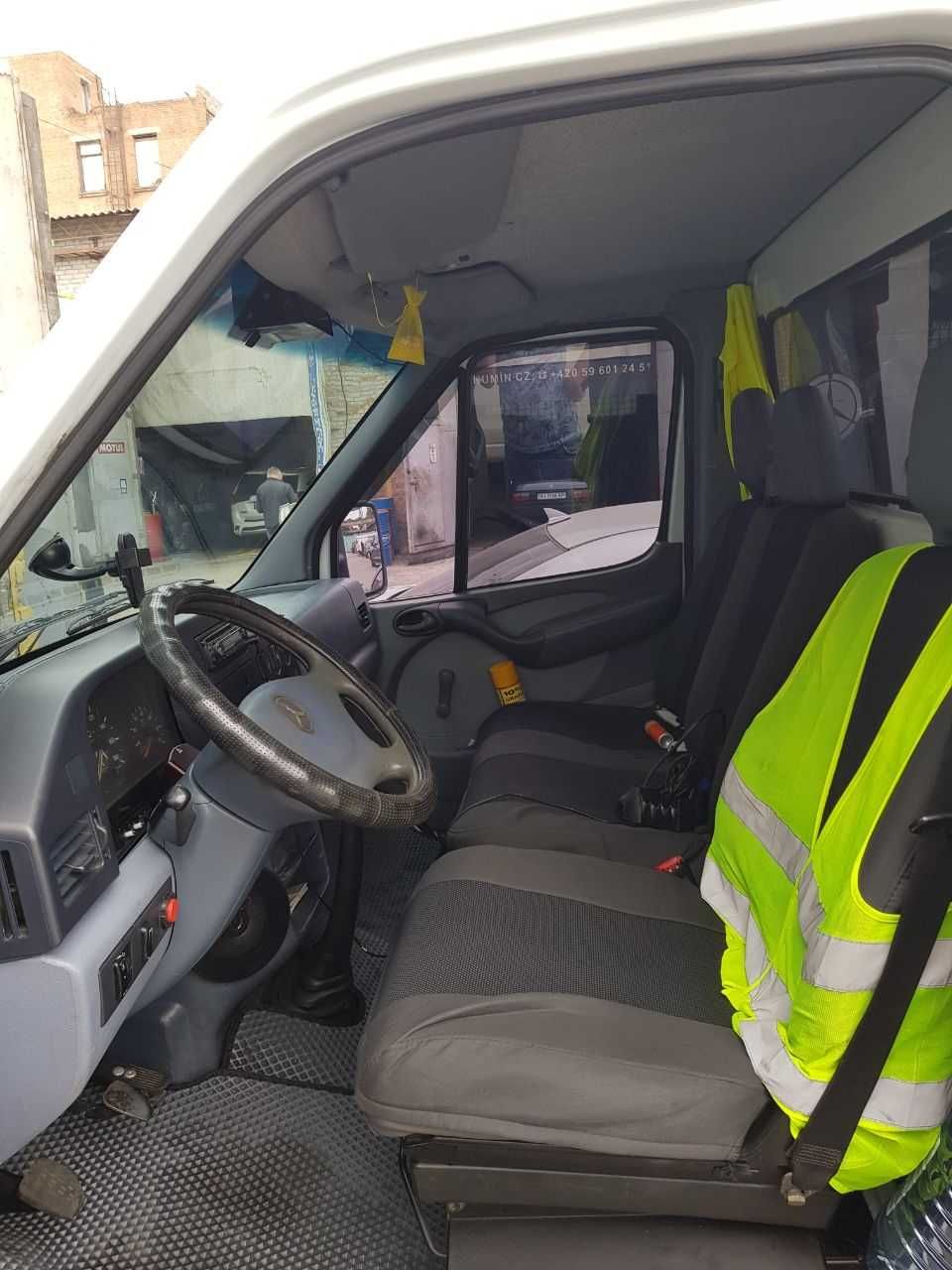 Mercedes Sprinter 2,9  Евакуатор Автовоз