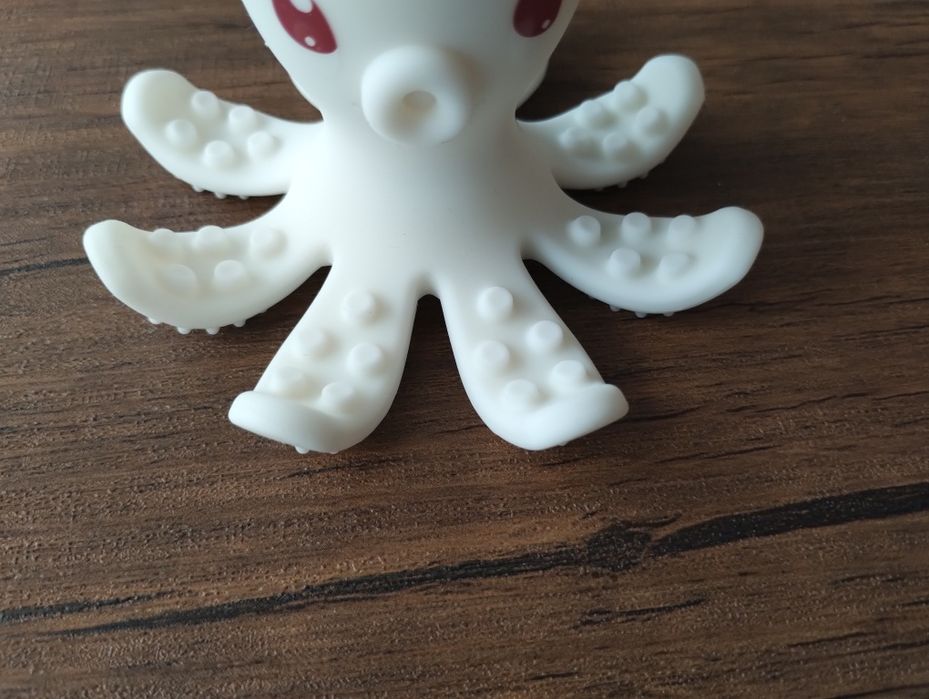 Gryzak Mombella ośmiorniczka