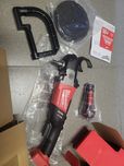 Milwaukee 2738 полірувальна машина роторна