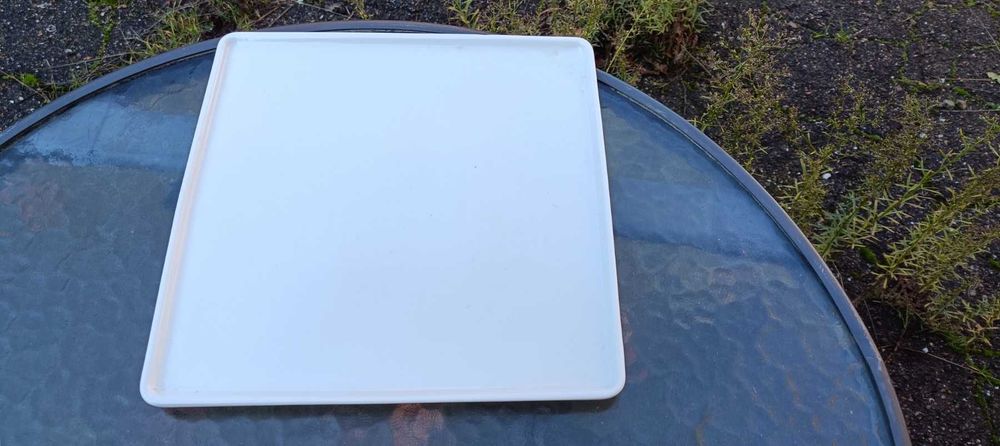 тарілка квадратна 5шт (25*25)