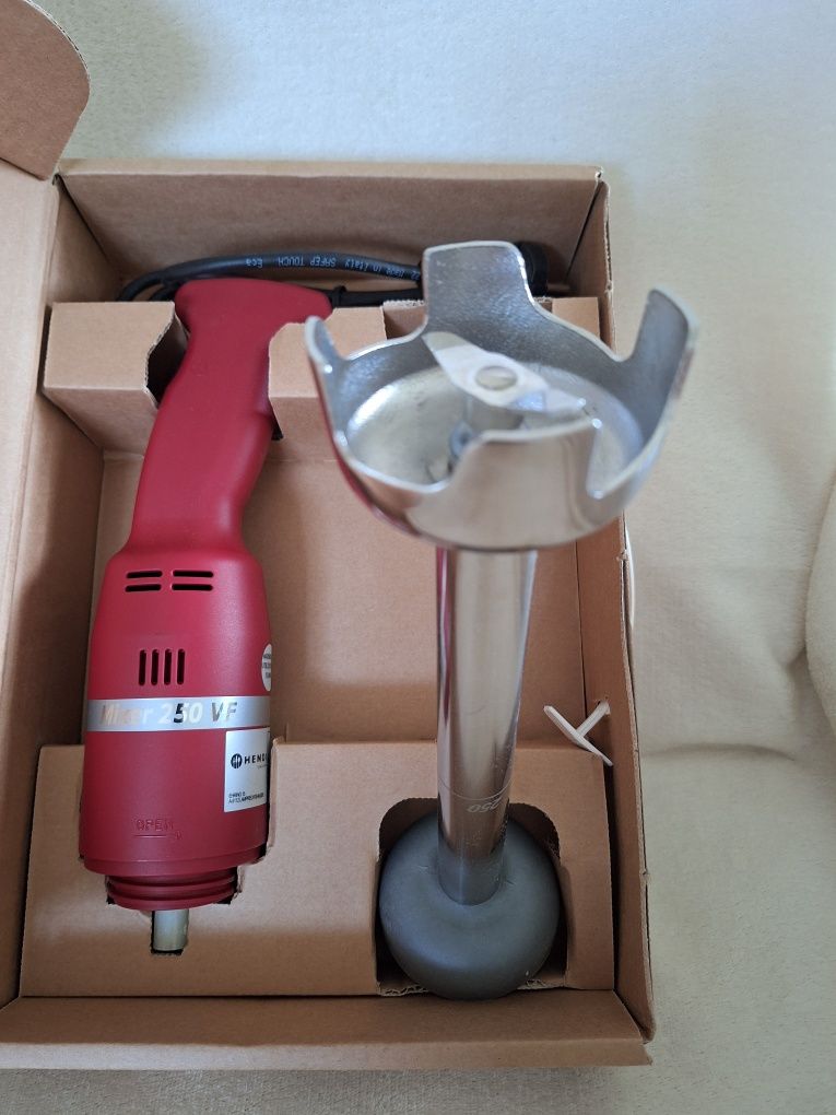 HENDI blender ręczny Mixer 250 VF ze stałą prędkością