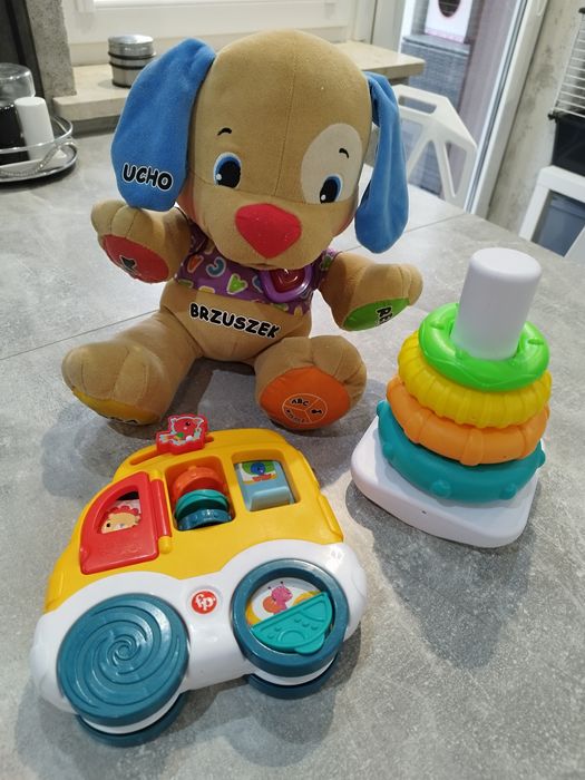 Fisher Price szczeniaczek+ autko + wieża.