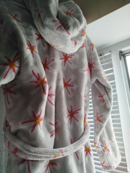 Халат травка гарна якість.