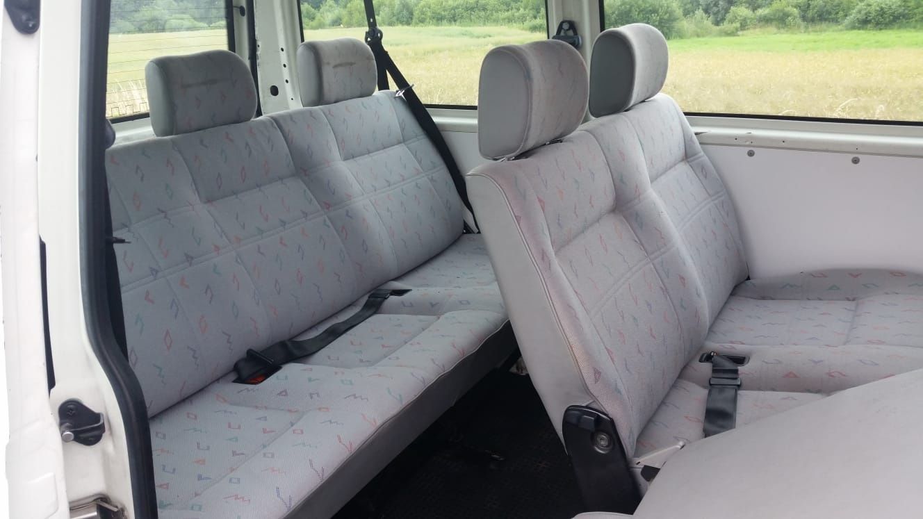 VW T4 Transporter 9-os. 2.5 TDI