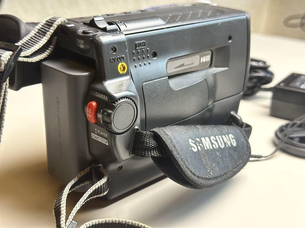 Kamera Samsung Hi-8 VP-L700 analog look sprawna, y2k