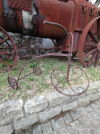 Triciclo antigo ferro