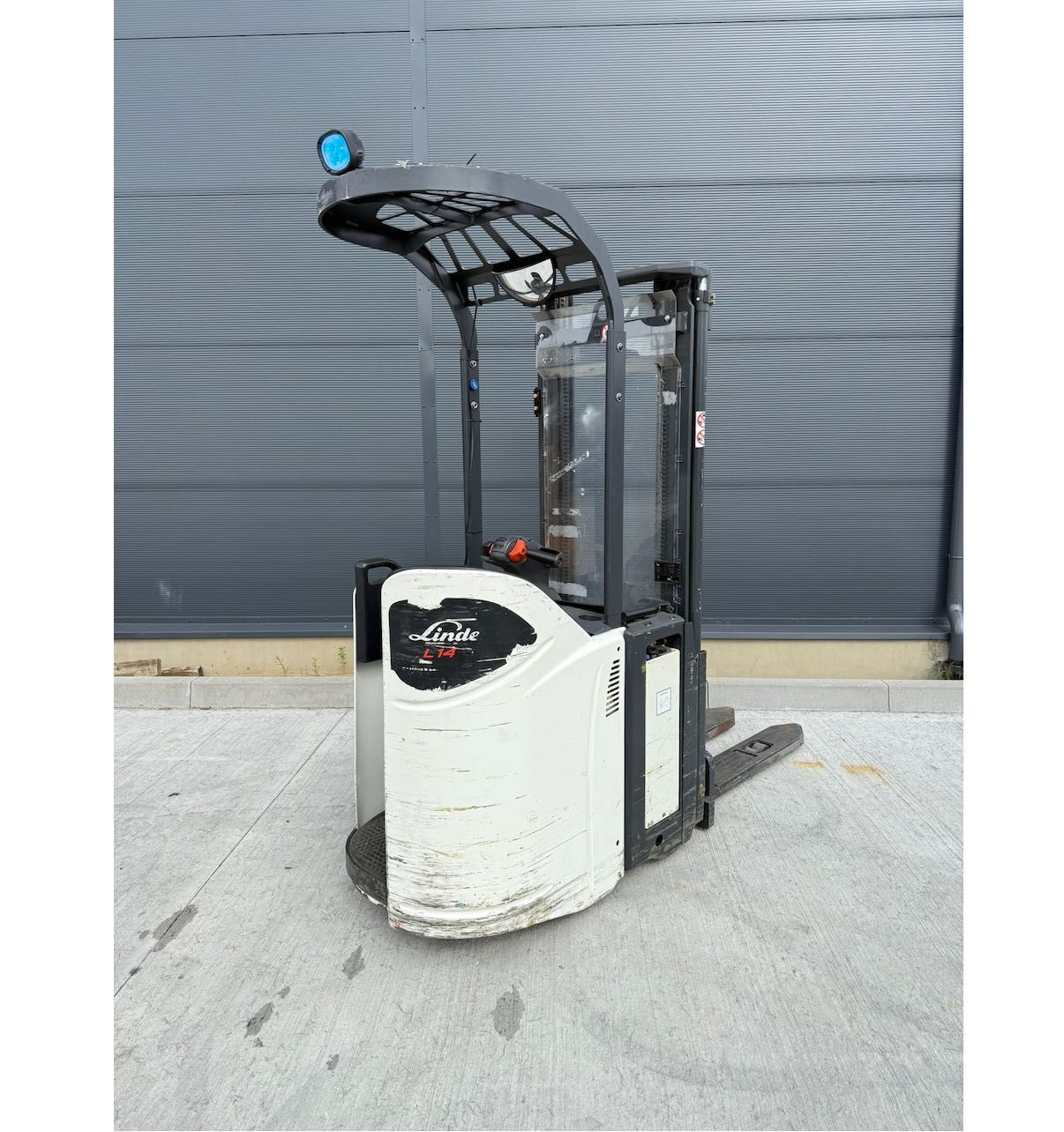 Linde L14SP wózek paletowy z masztem 3,4m 2016r rydwan podest