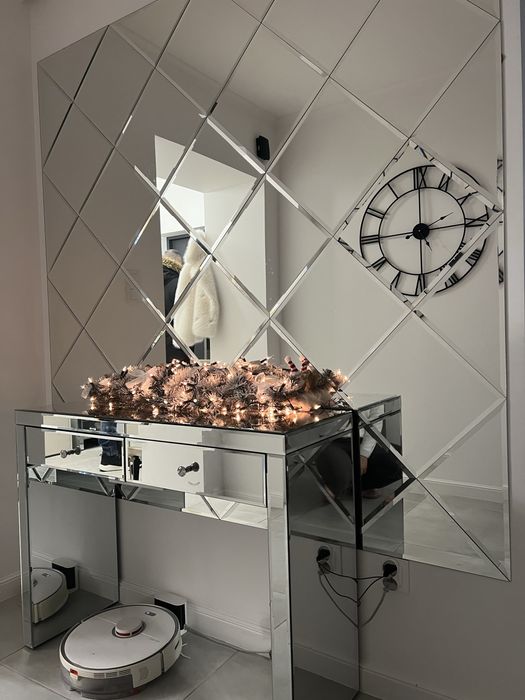 Konsola biurko lustrzana glamour