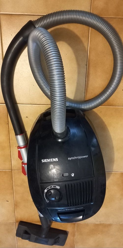 Aspirador Siemens impecável