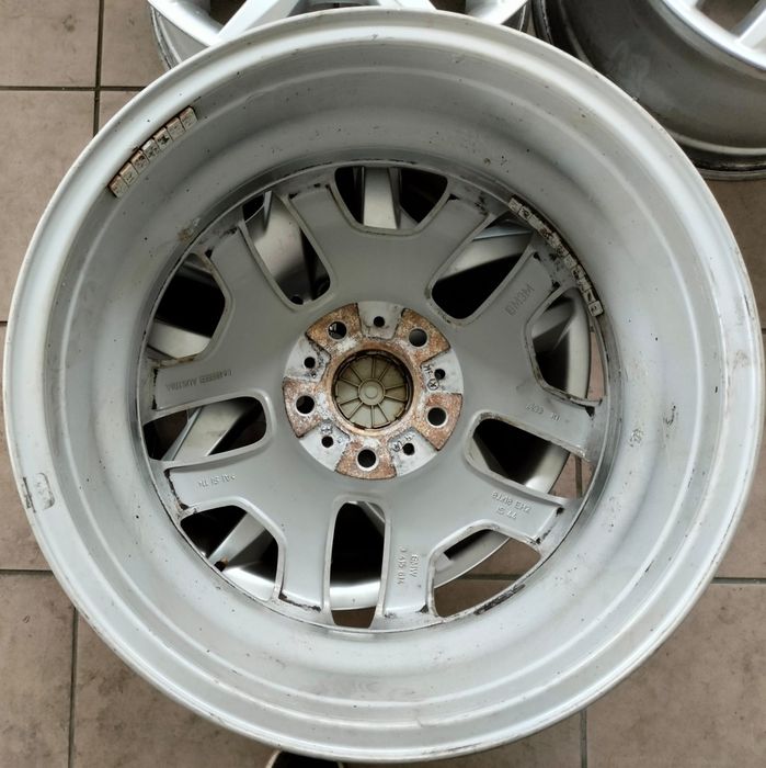 Felgi aluminiowe BMW M-Pakiet X1 E84 F48 X3 E83 F25 X4 F2618 cali 5x12