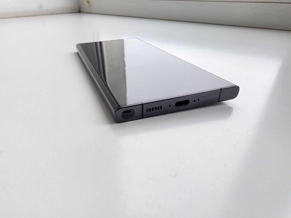 Продам Samsung Galaxy S23 ultra