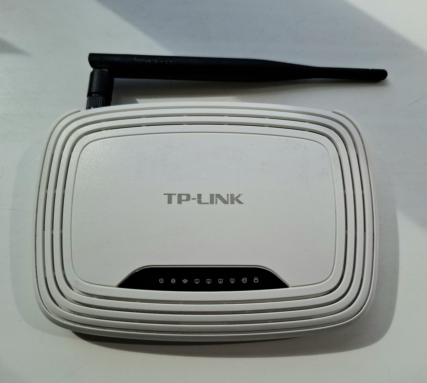 (Неробочий) Бездротовий маршрутизатор TP-LINK TL-WR741ND
