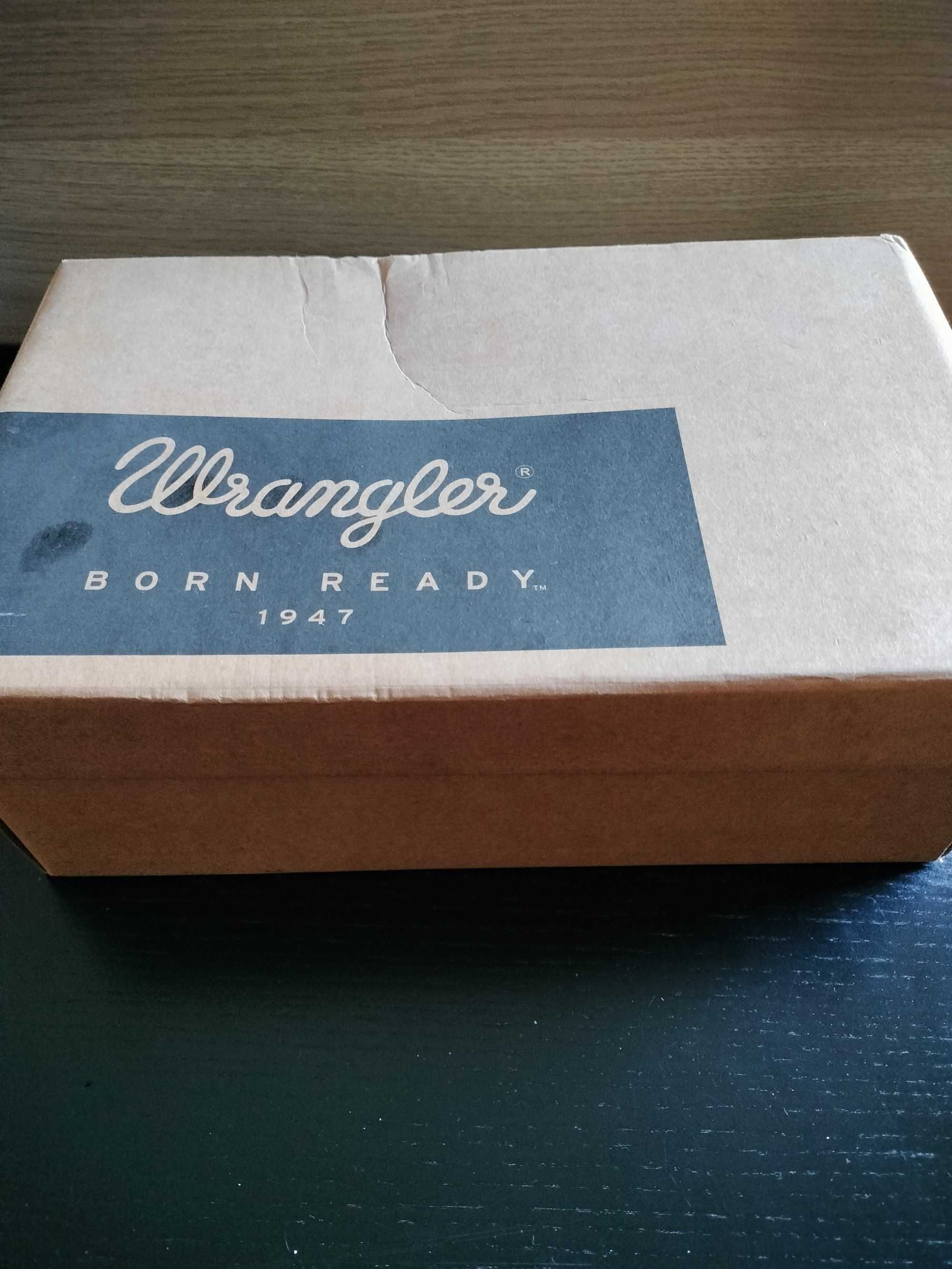 Sapatos Wrangler com fivela, tamanho 42