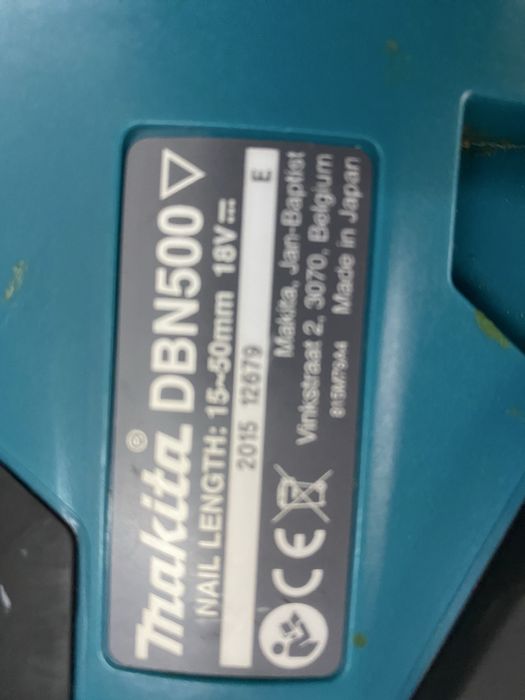 Makita  18v DBN 500  gwozdziarka  body