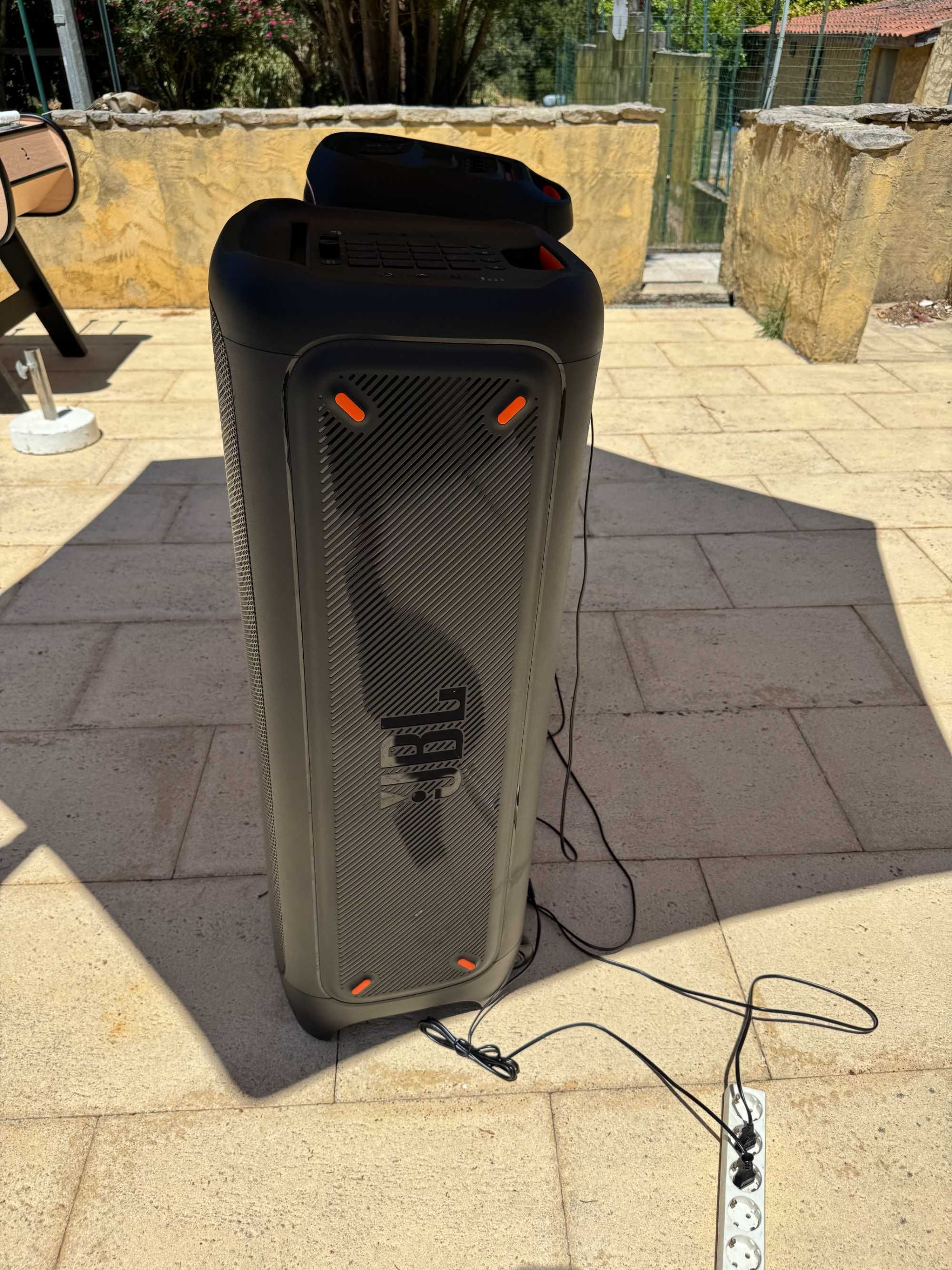 COLUNA JBL partybox 1000