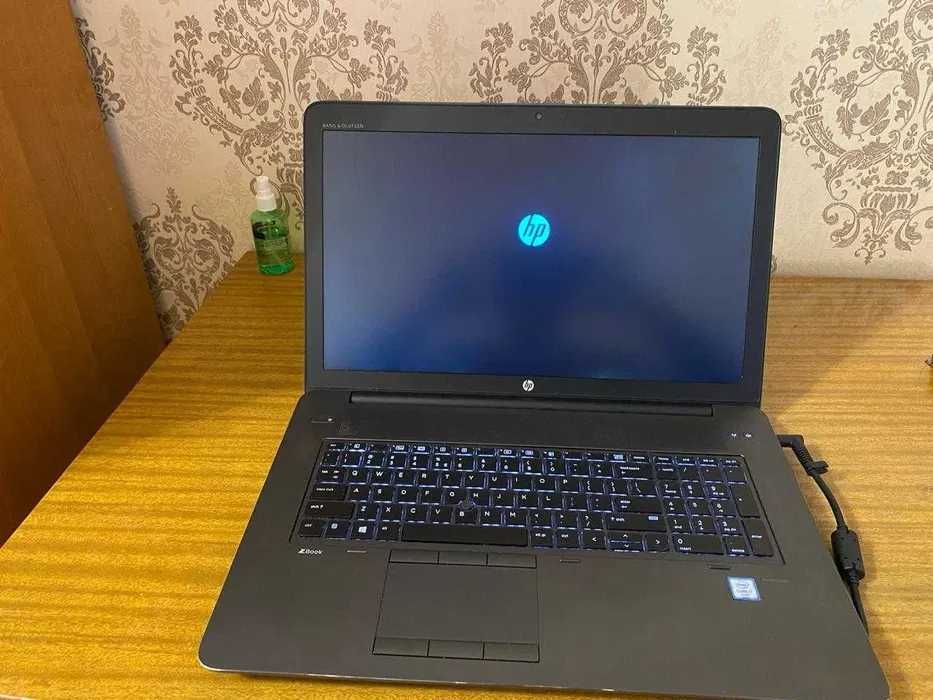 HP ZBook 17 G3/ Core™ i7-6820HQ/Quadro M3000M 4Gb/ RAM:32 ГБ/SSD: 512