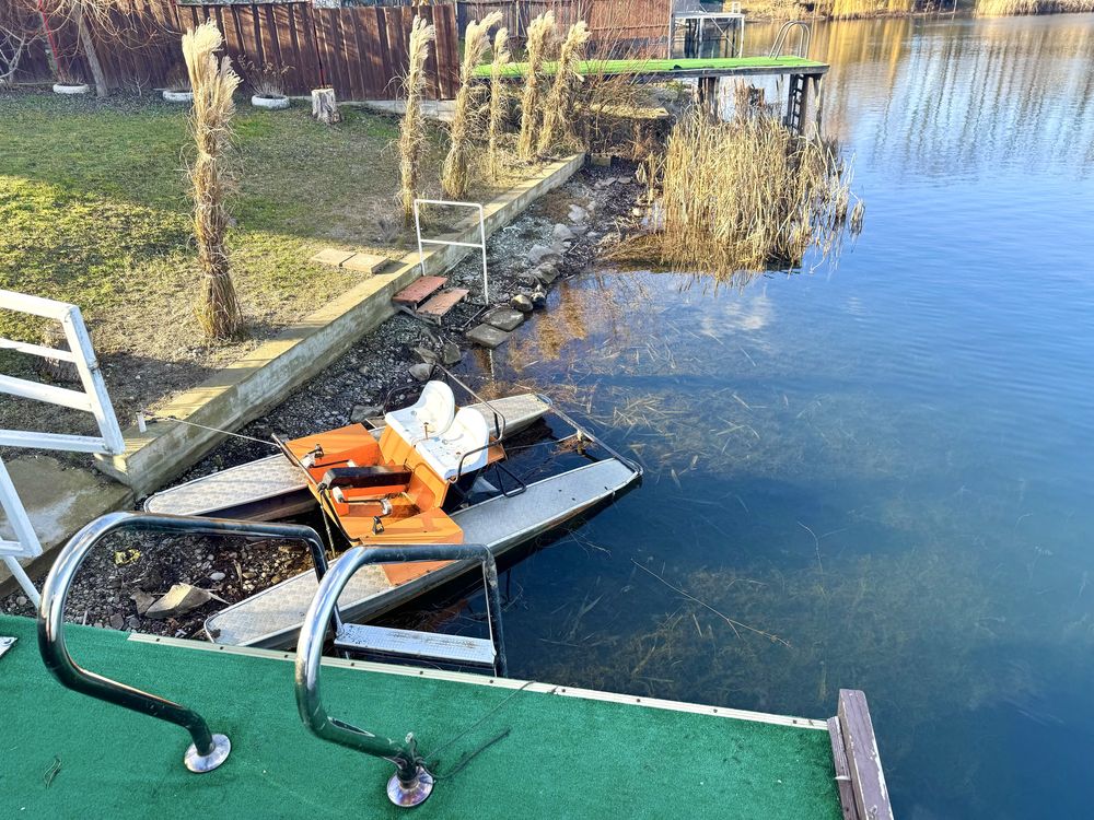 Будинок з власним пляжеи на берегу «Закарпатського Моря»