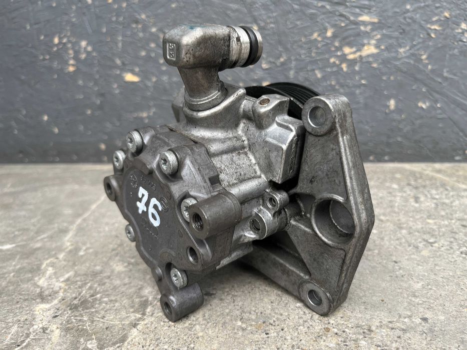 Гідропідсилювач керма ГУР Mercedes W204 2.5 3.0 3.5 W164 3.5 5.5