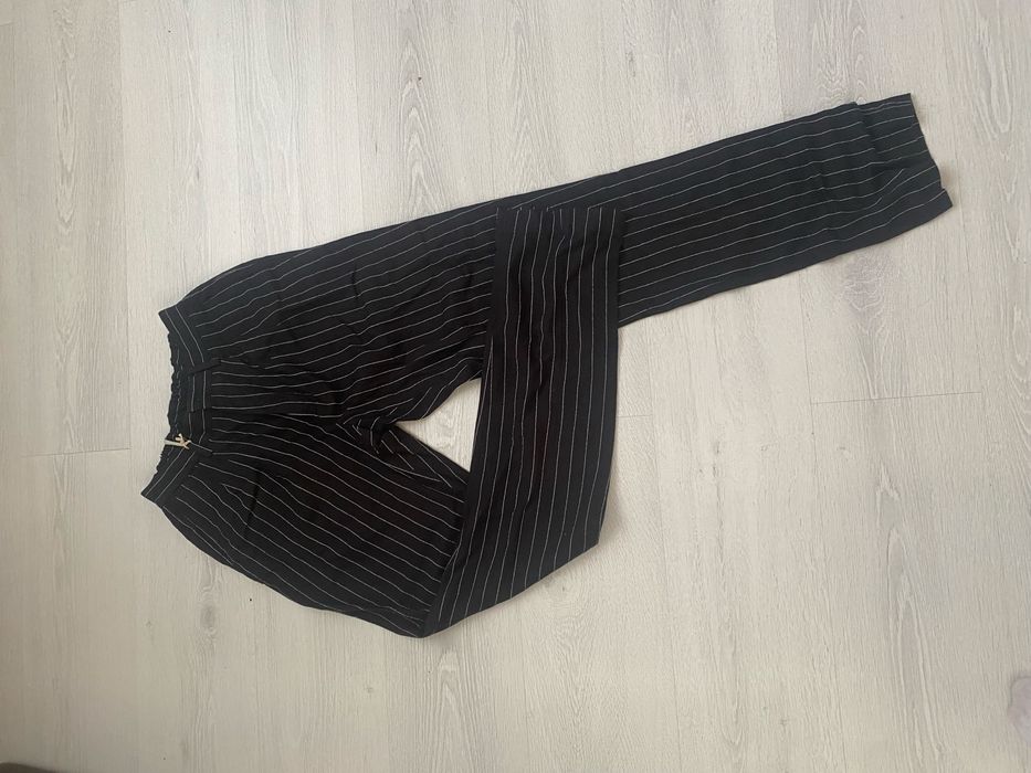 Чудові лляні брюки ьежевого та чорного кольрів