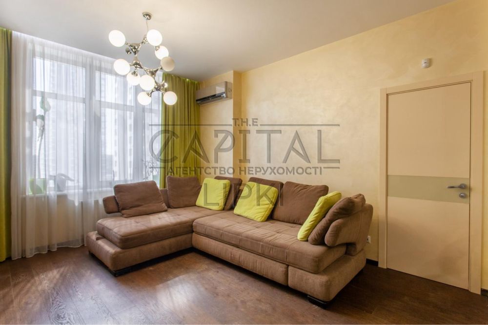 Оренда великої квартири на Липках, Київ