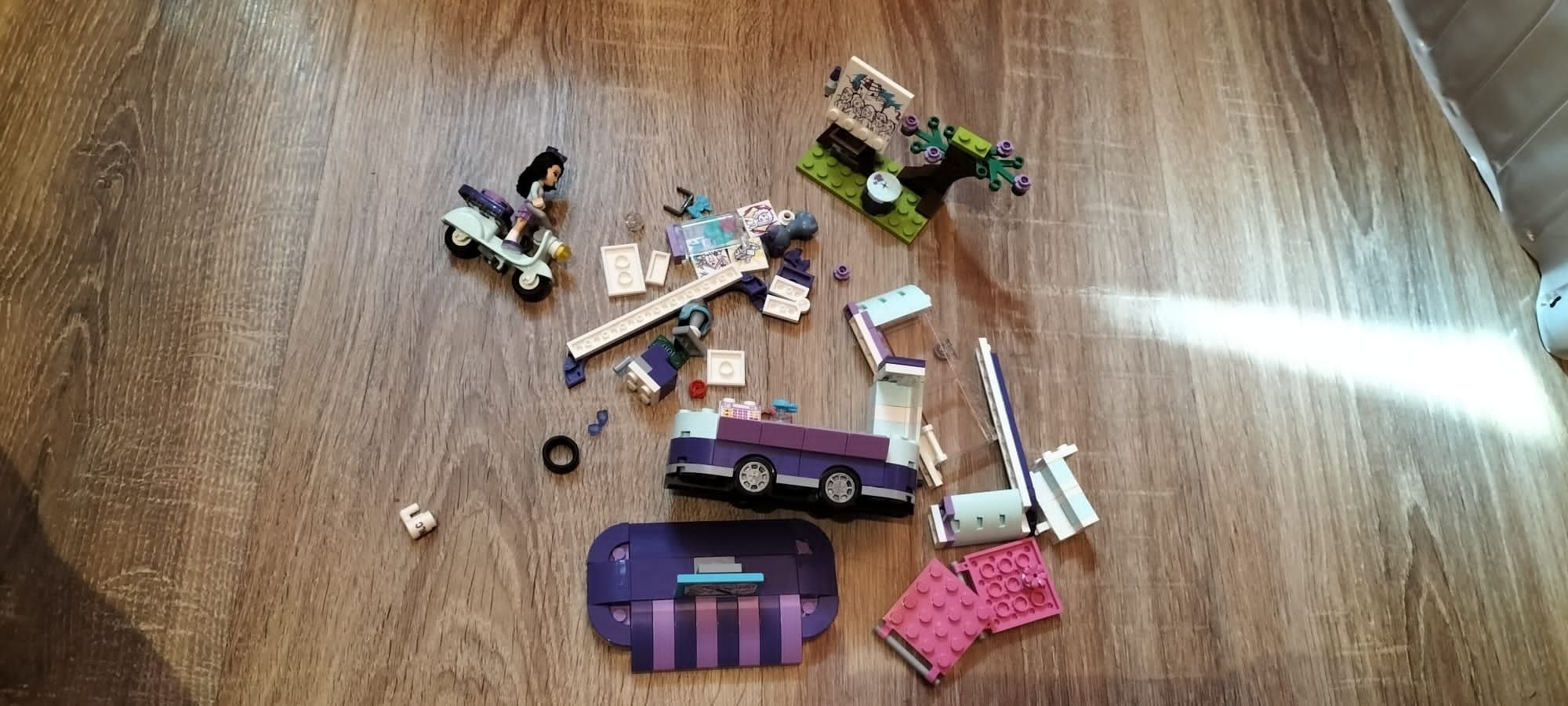 Klocki LEGO Emmas Art