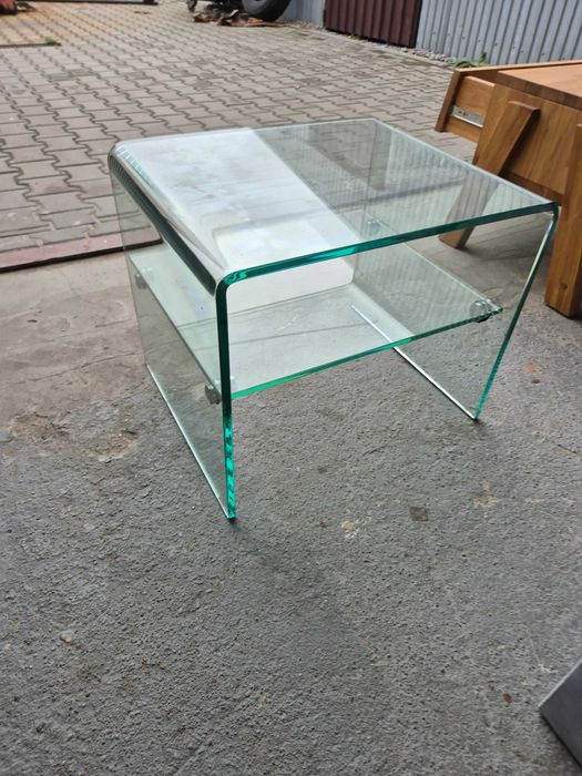 stolik szklany kawowy/nocny mały