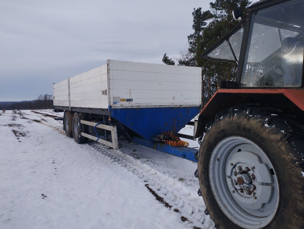 Przyczepa tandem ciężarowa do słomy balotów hl 8011