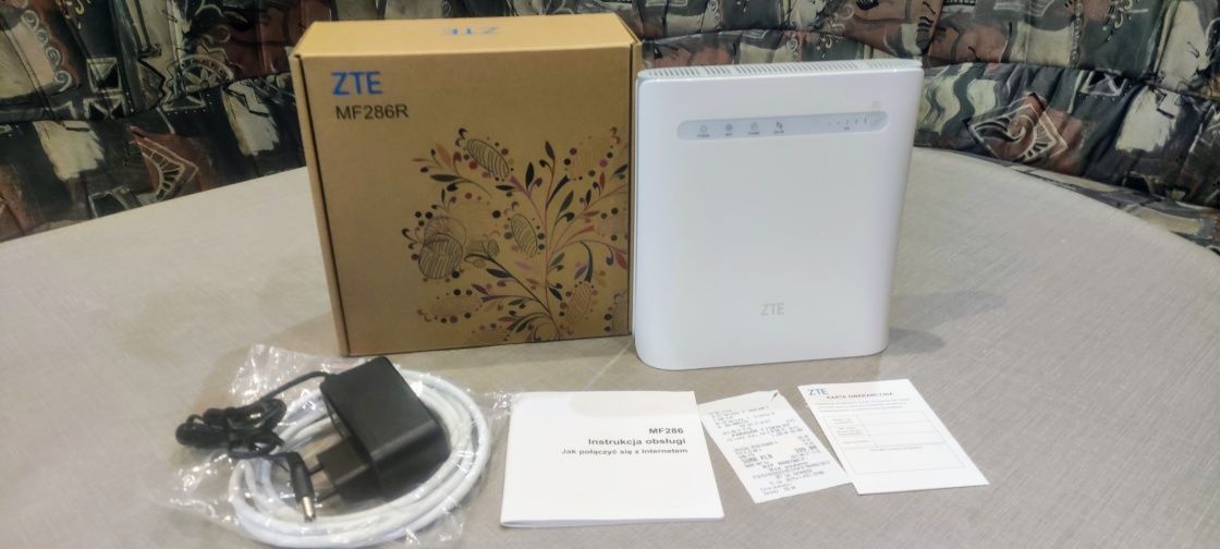 Bezprzewodowy router LTE  MF286R