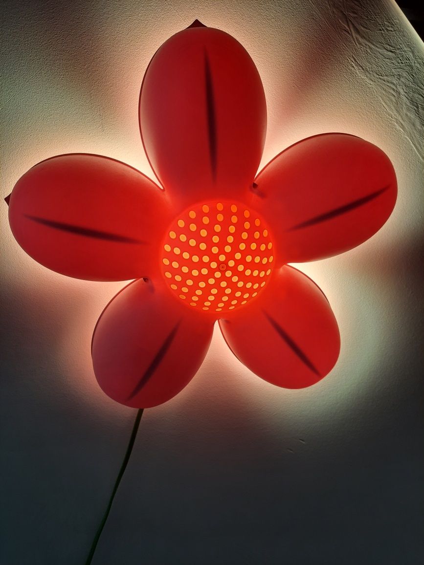 Lapma z Ikei  kwiatek