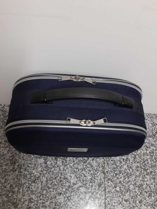 Mala necessaire portátil semi-rígida azul