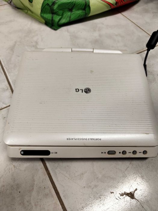 Leitor DVD DivX portatil