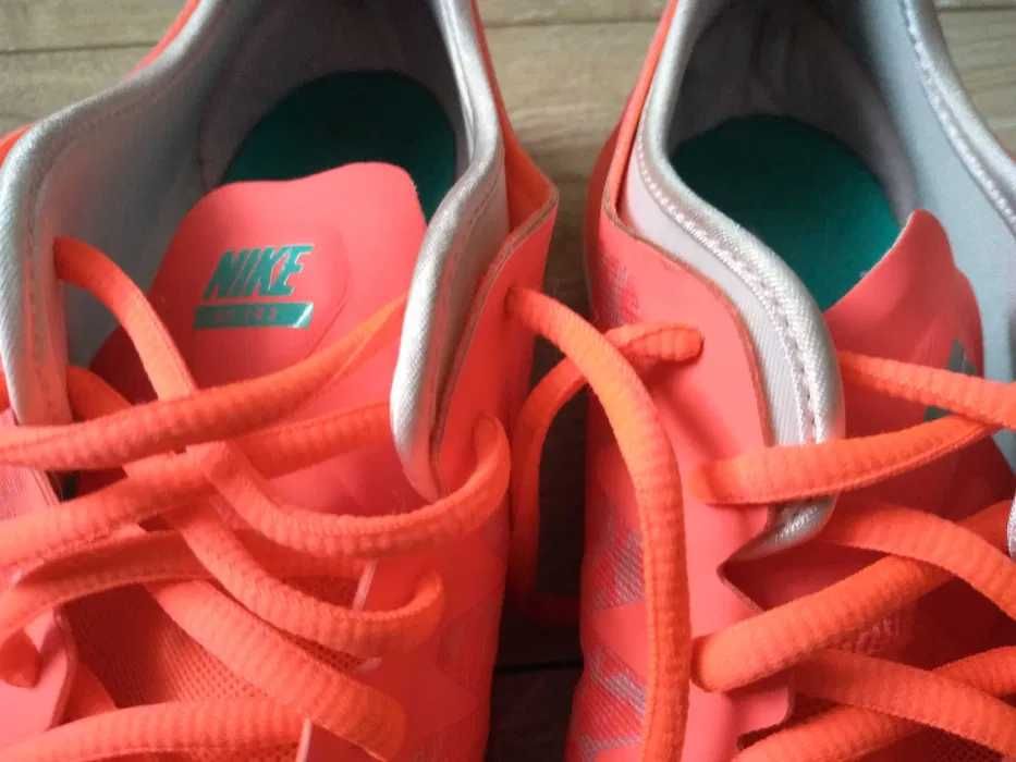Nike Df TR3 buty sportowe 41 Dual Fusion śliczne buty