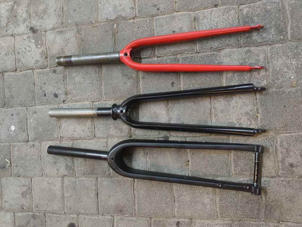 Rama focal 44 ostre koło/tor r.55 frameset 3 widelce stal/carbon