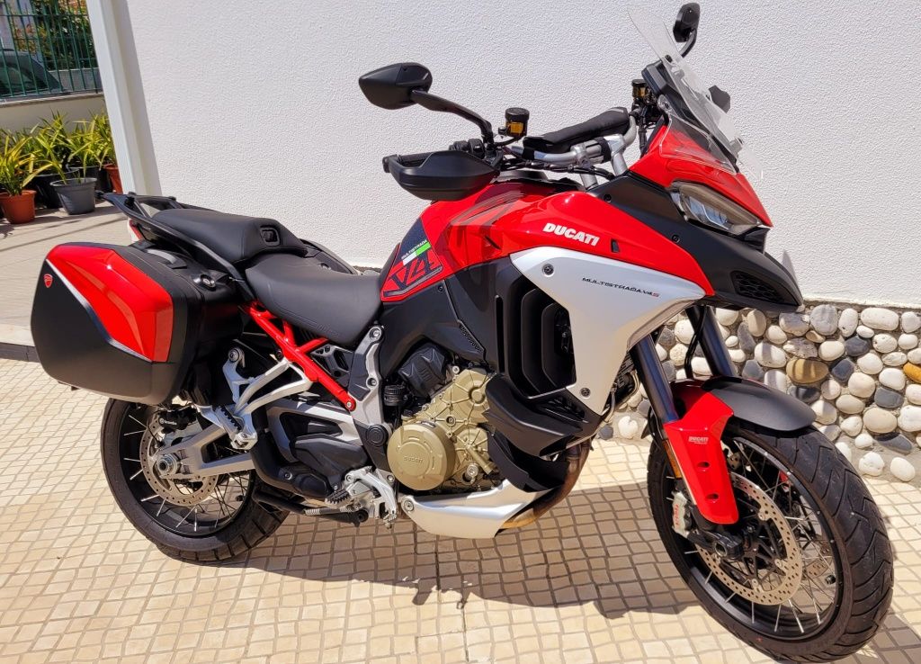 Ducati Multiestrada V4 S Full Radar