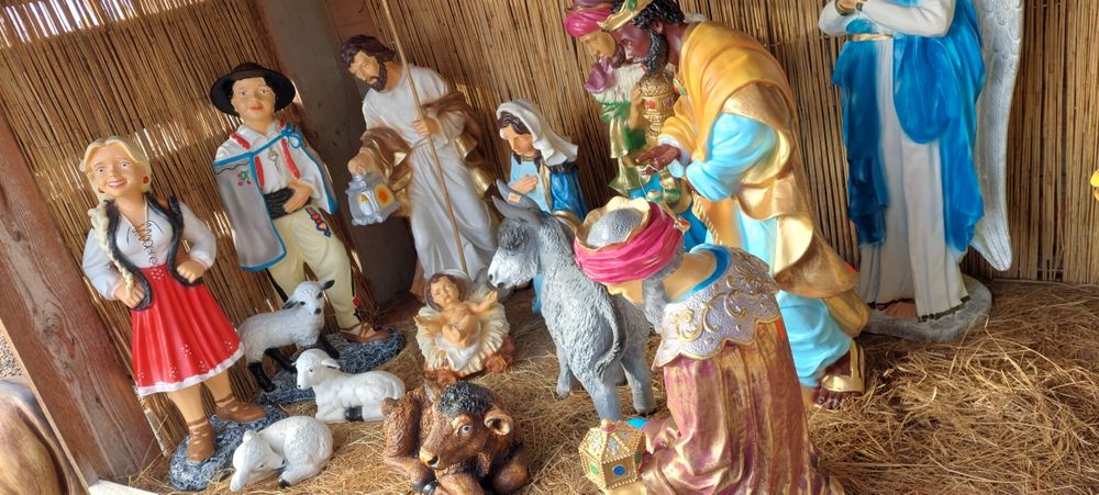 Figury do szopki Bożonarodzeniowej 13 sztuk