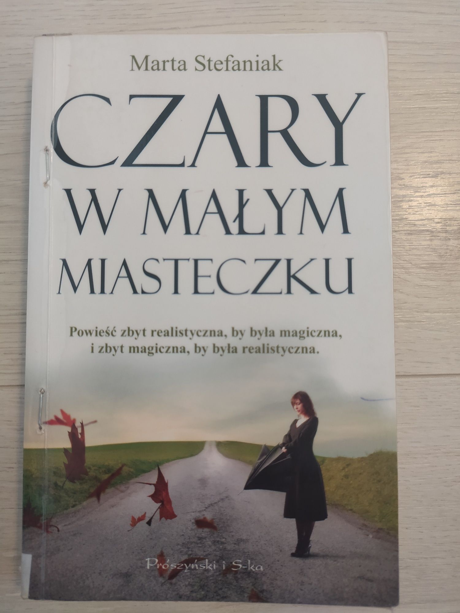 Dowiesz się ostatnia; Czaty w małym miasteczku