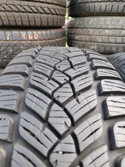 zima Fulda 195/65/15 7.8mm z 2020r 2szt