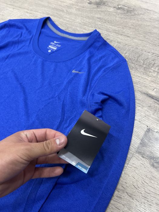 Лонгслив Nike Runing