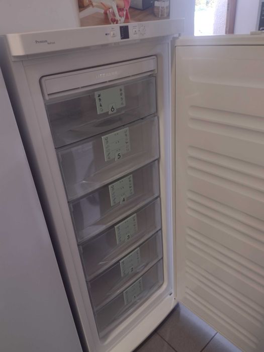 zamrażarki szufladowe , skrzyniowe Zanussi Siemens  Liebherr