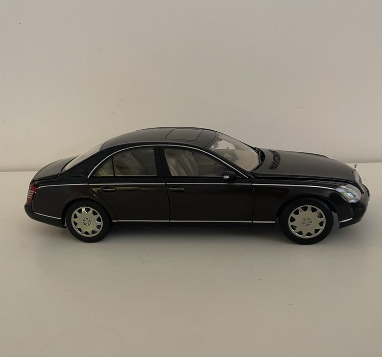 AUTOart Maybach 57 - model kolekcjonerski 1:18