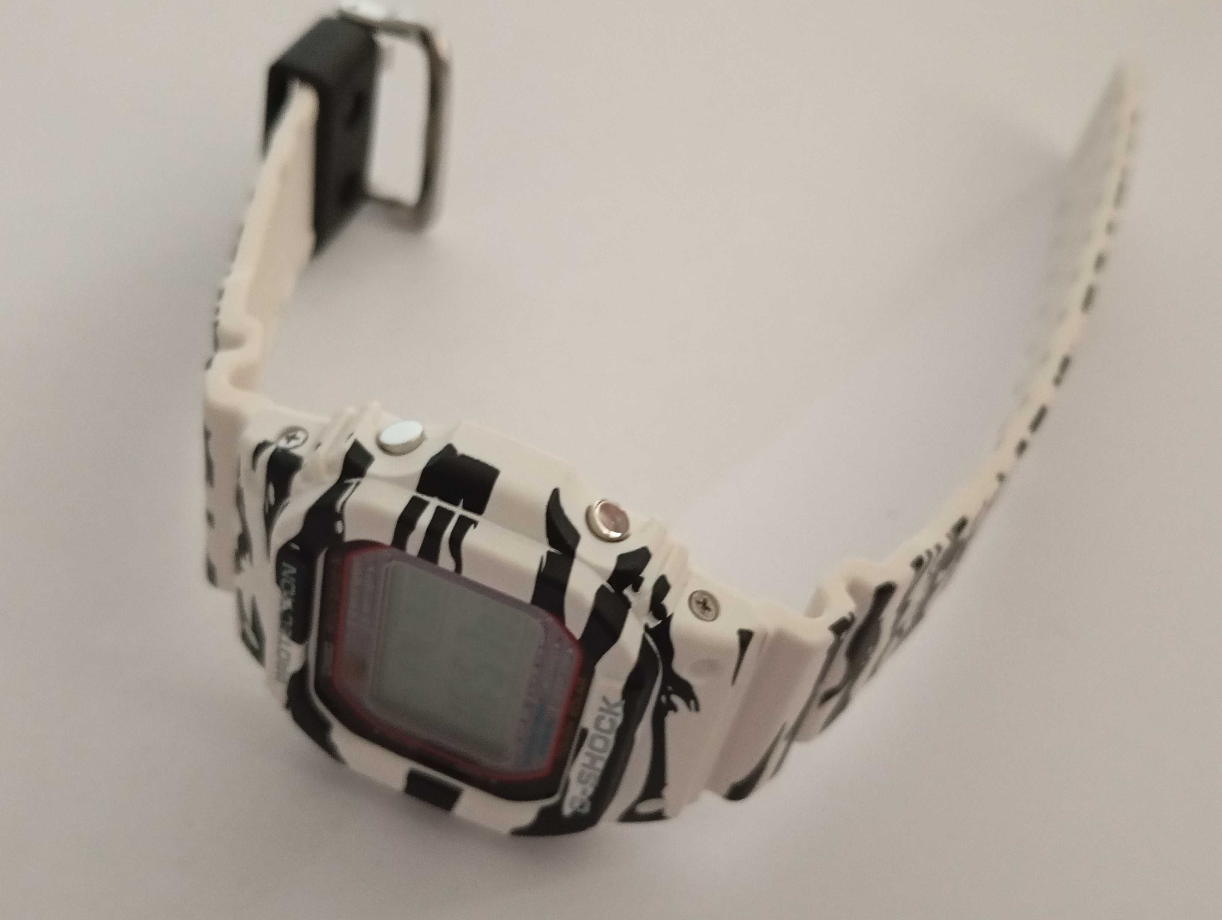 Casio G-Shock GW-M5610 - wersja zebra