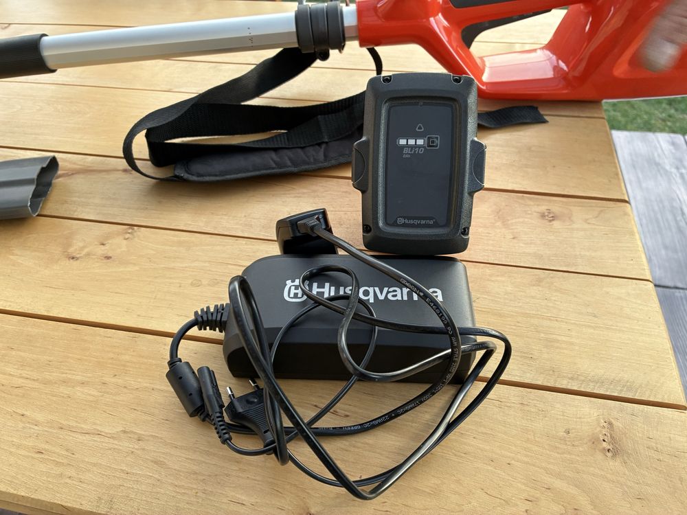 Nożyce elektryczne na wysiegniku Husqvarna
